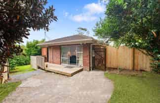 8A  Boys Place, Pakuranga Heights