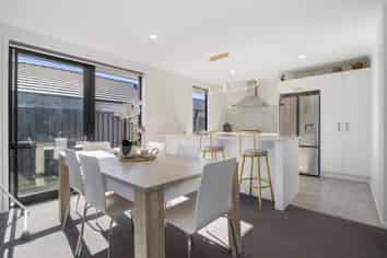 15 Opou Place, Katikati