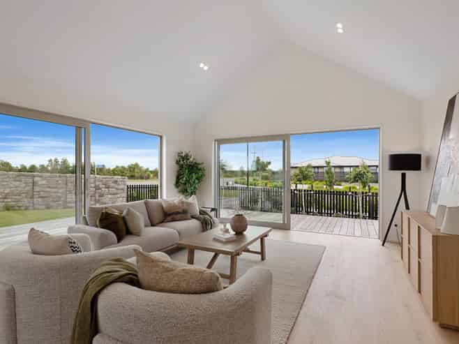 2 Arbor Green Boulevard, Rolleston