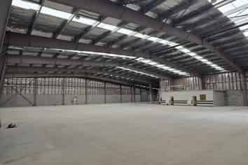 Premium Large-Format Warehouse | Unmatched Central Wellington Access