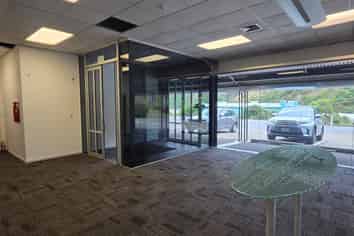 Premium Large-Format Warehouse | Unmatched Central Wellington Access