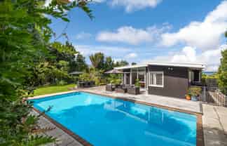 53 Parr Terrace, Castor Bay