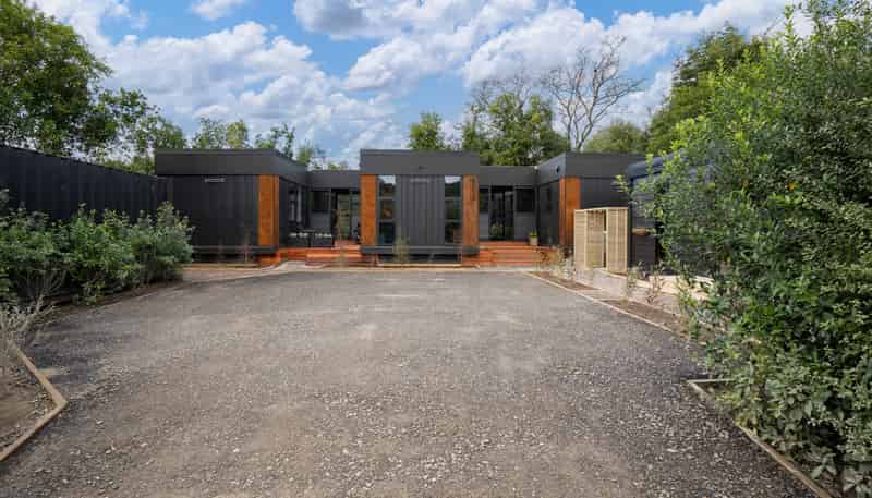 26 Parawera Drive, Acacia Bay