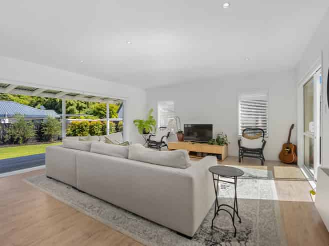 26 Onepu Lane, Manly