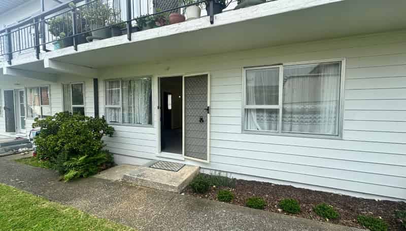 7/6 Eden View Road, Sandringham