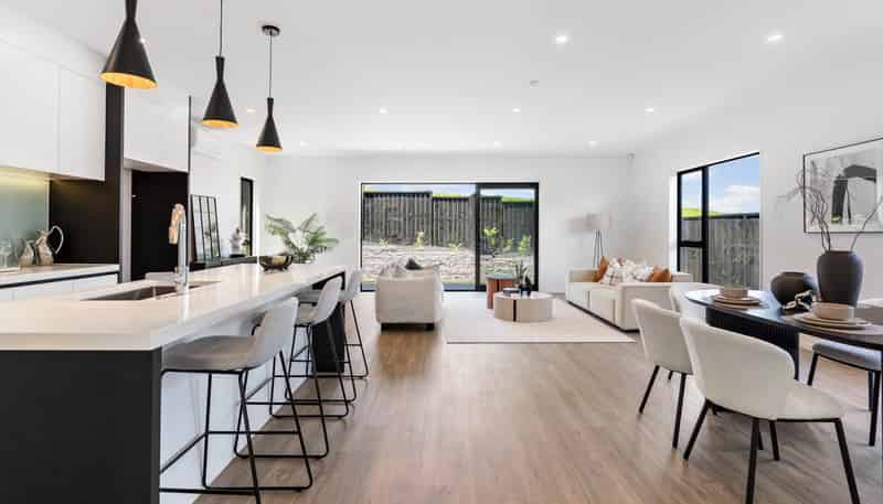 92 Huanui drive, Orewa