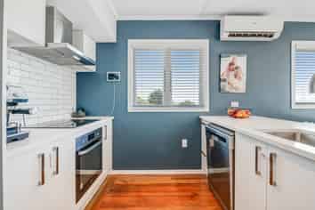 6 Kauri Road, Stanmore Bay