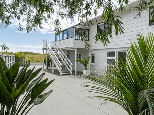 350 Papamoa Beach Road, Papamoa