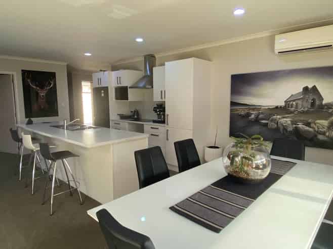 7 Austen Way, Hairini