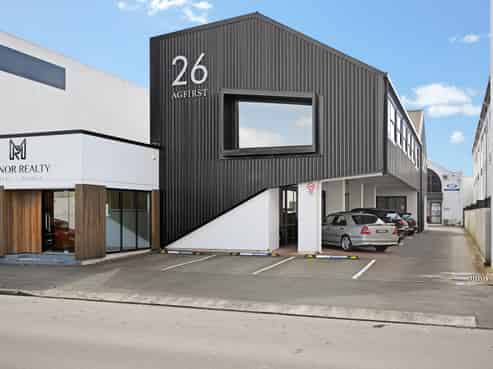 Own, Occupy, Invest on Liverpool Street Street