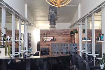 Cracker retail location