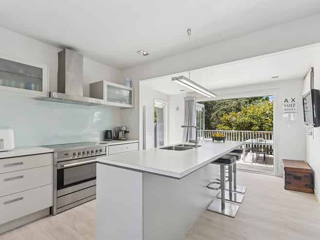 58 Motuhara Road, Plimmerton