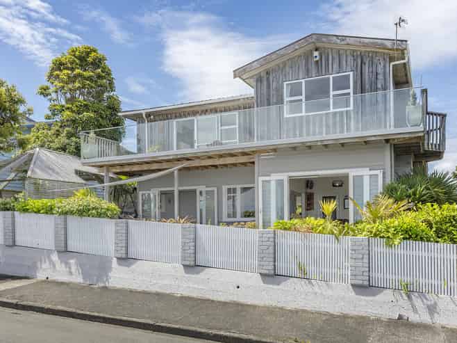 58 Motuhara Road, Plimmerton