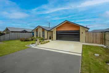 7 Cherry Avenue, Darfield