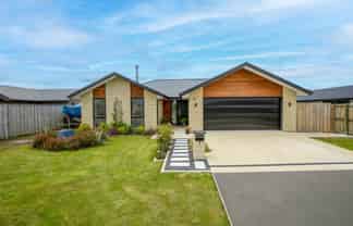 7 Cherry Avenue, Darfield