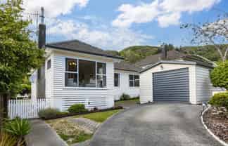 11 Gardiner Grove, Wainuiomata