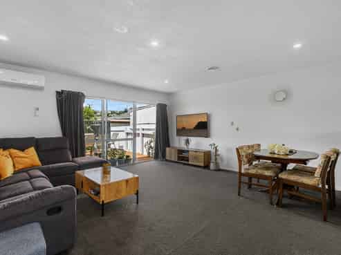 411B Ngatai Road, Bellevue