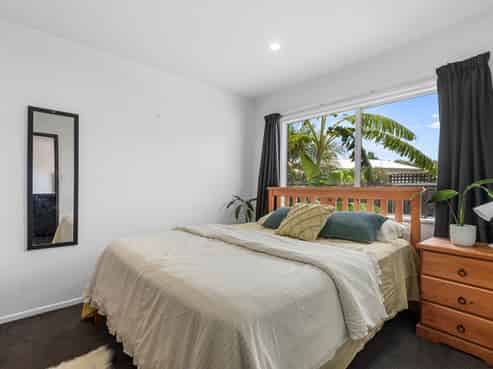 411B Ngatai Road, Bellevue