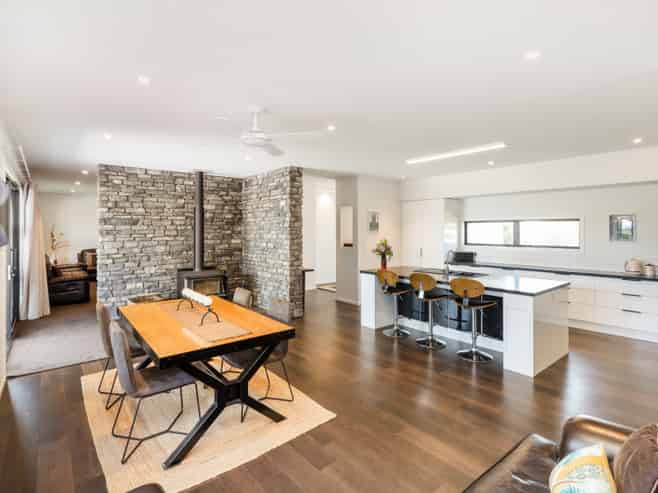 25 Hallfield Drive, Ohoka