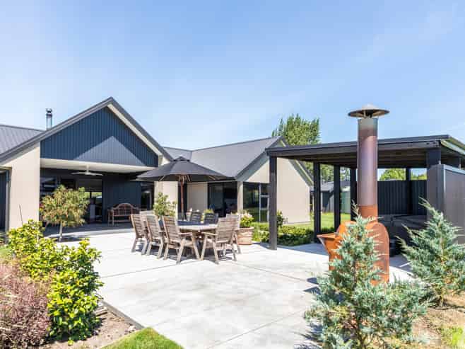 25 Hallfield Drive, Ohoka