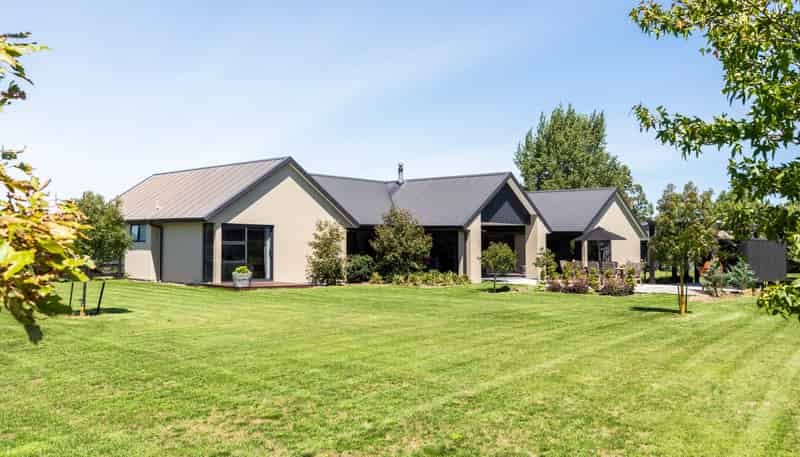 25 Hallfield Drive, Ohoka