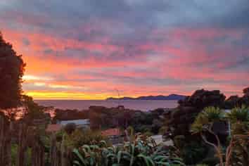 93A Wellington Road, Paekakariki