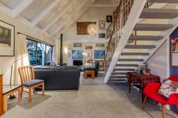 93A Wellington Road, Paekakariki