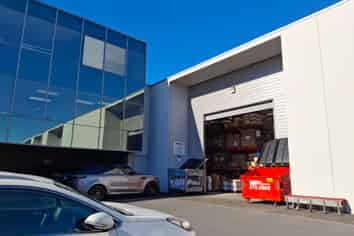 745 Sqm Orbit Drive A-Grade Industrial For Lease 