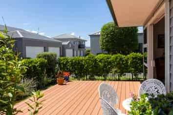 25 Chateau Crescent, Rangatira Park