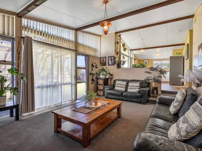 6B York Street, Eltham