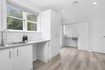 37B Jellicoe Street, Greytown