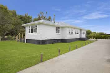 37B Jellicoe Street, Greytown