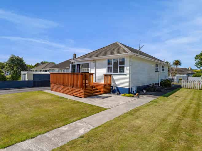 6 Malone Place, Hawera