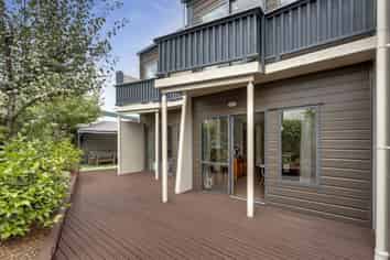 19 Rochdale Way, Stoke