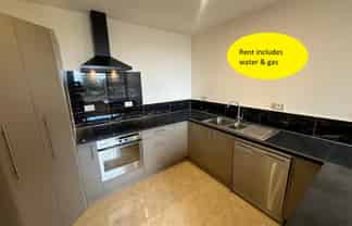 1/308 Hillsborough Road, Hillsborough