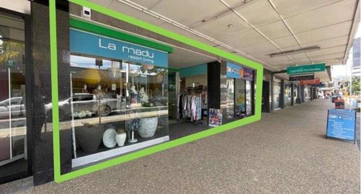 Position Your Fashion Brand on Hurstmere Road - Ansicht 4