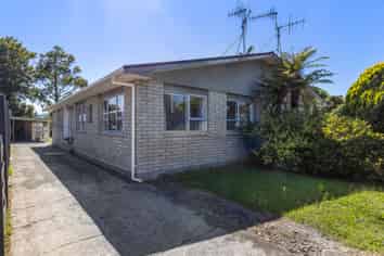 16B Marere Avenue, PARAPARAUMU