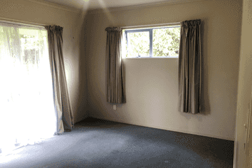 5 Robinson Avenue, Holdens Bay