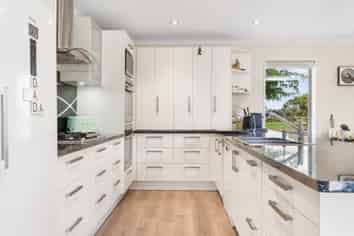 66 Preston Avenue, West Melton