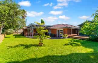 9 Keywella Drive, Conifer Grove