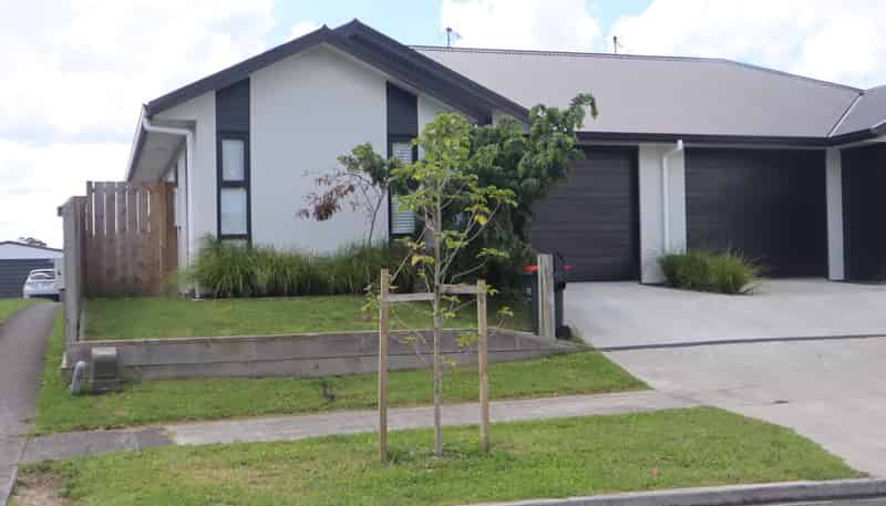 4/2 Opal Place, Chartwell