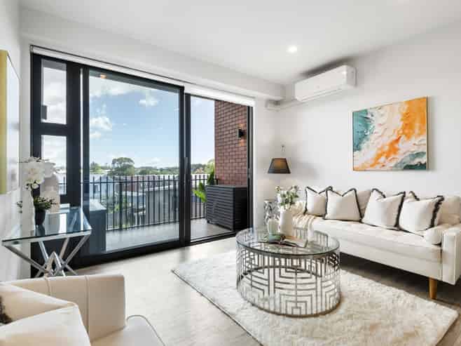 209/10 Awataha Drive, Northcote