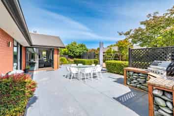 12 Frame Crescent, ROLLESTON