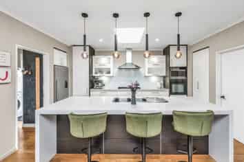 12 Frame Crescent, ROLLESTON