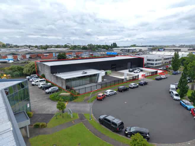 Refurbished with Secured Yard - Available NOW 