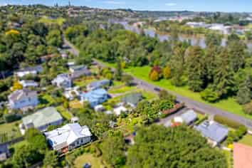 19A Ikitara Road, Whanganui East