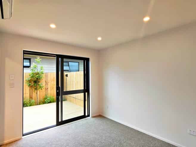 48C Santiago Crescent, Unsworth Heights