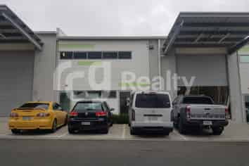 EAST TAMAKI A-GRADE WAREHOUSE | 390sqm