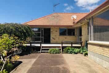 Auckland - Address withheld