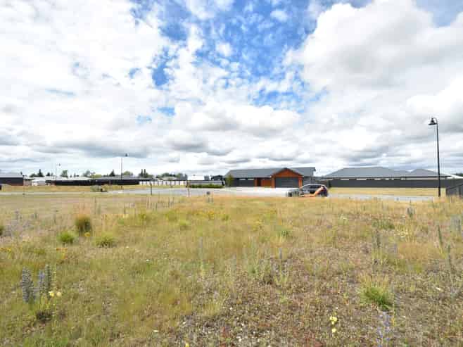 12 Canal Place, Twizel